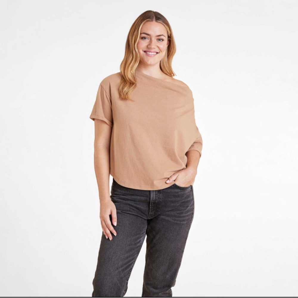 Nuuds Off the Shoulder Tee